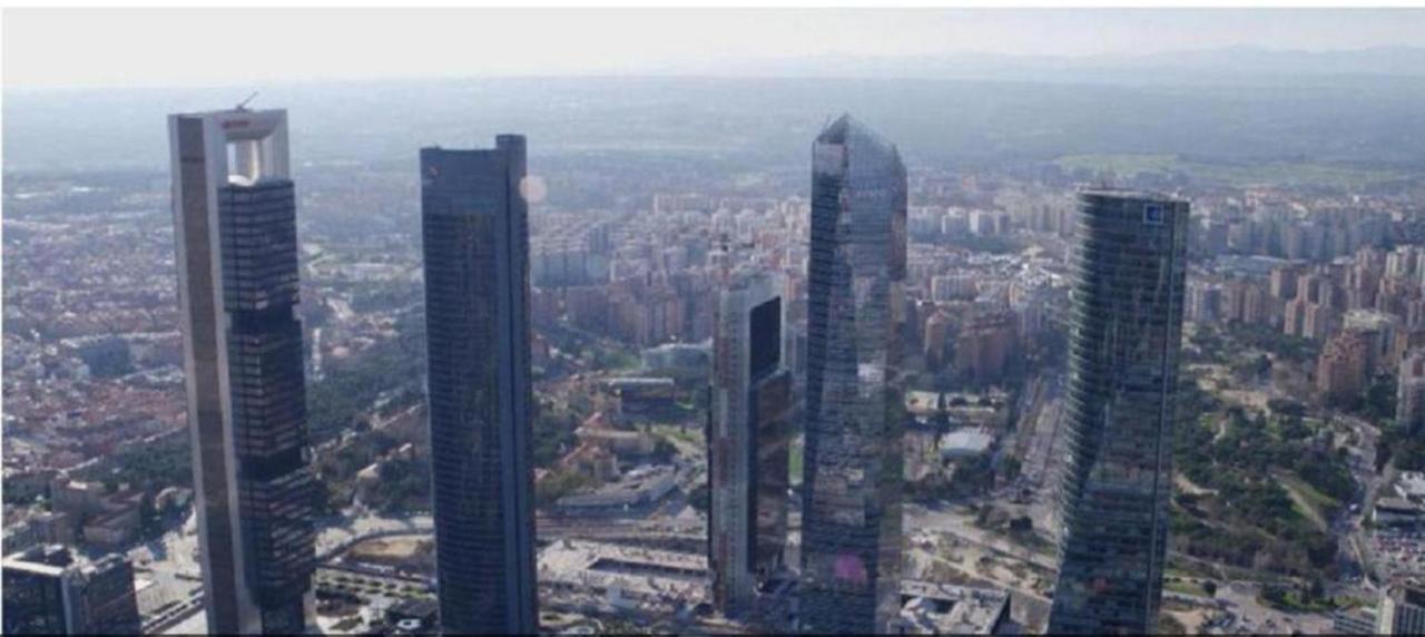Adosado Cerca Plaza Castilla - Apartamento Cuzco Madrid Luaran gambar